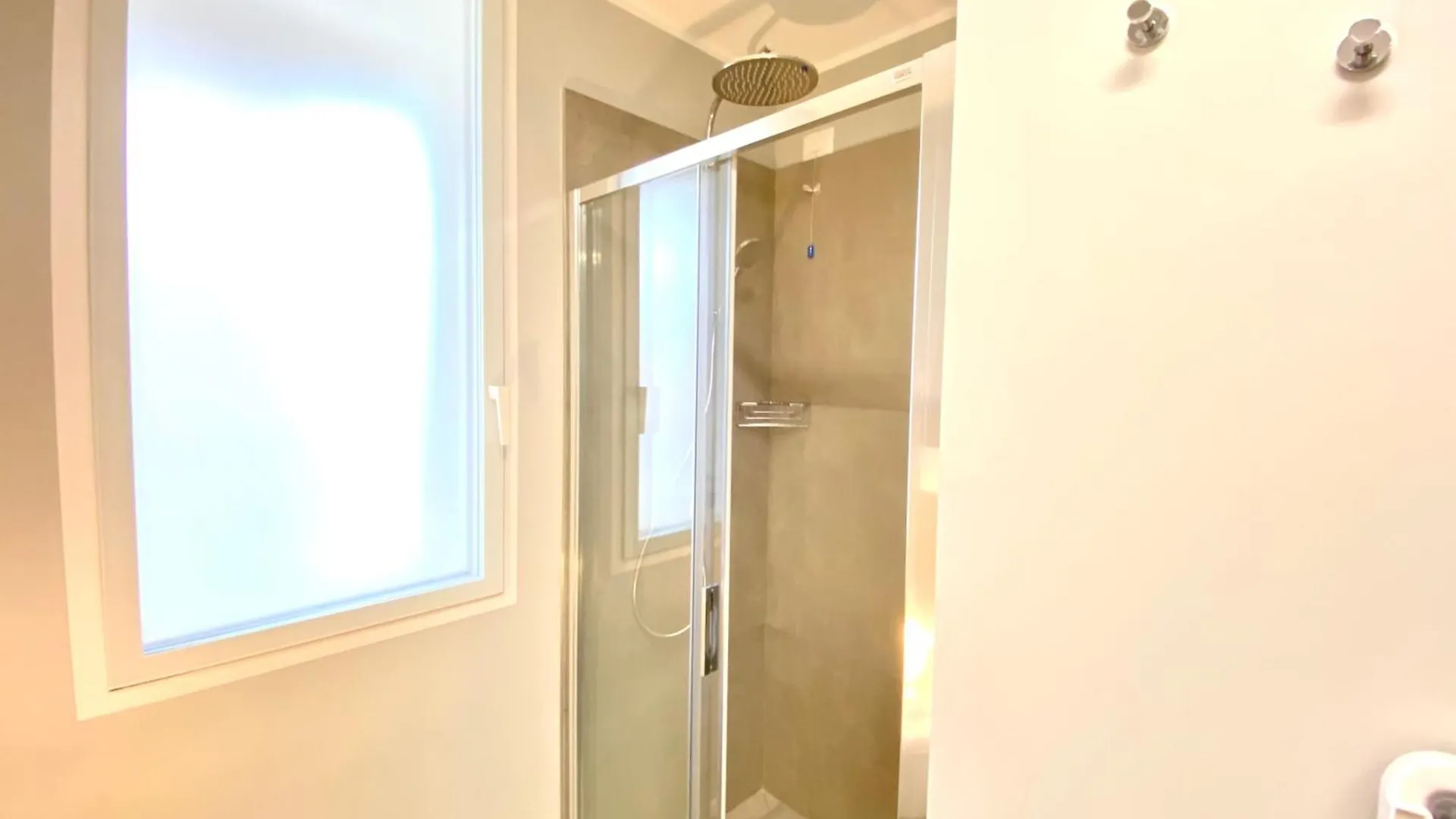 Tahiti Suite Frontemare - Jesolo - Solo Famiglie 0*, Lido di Jesolo