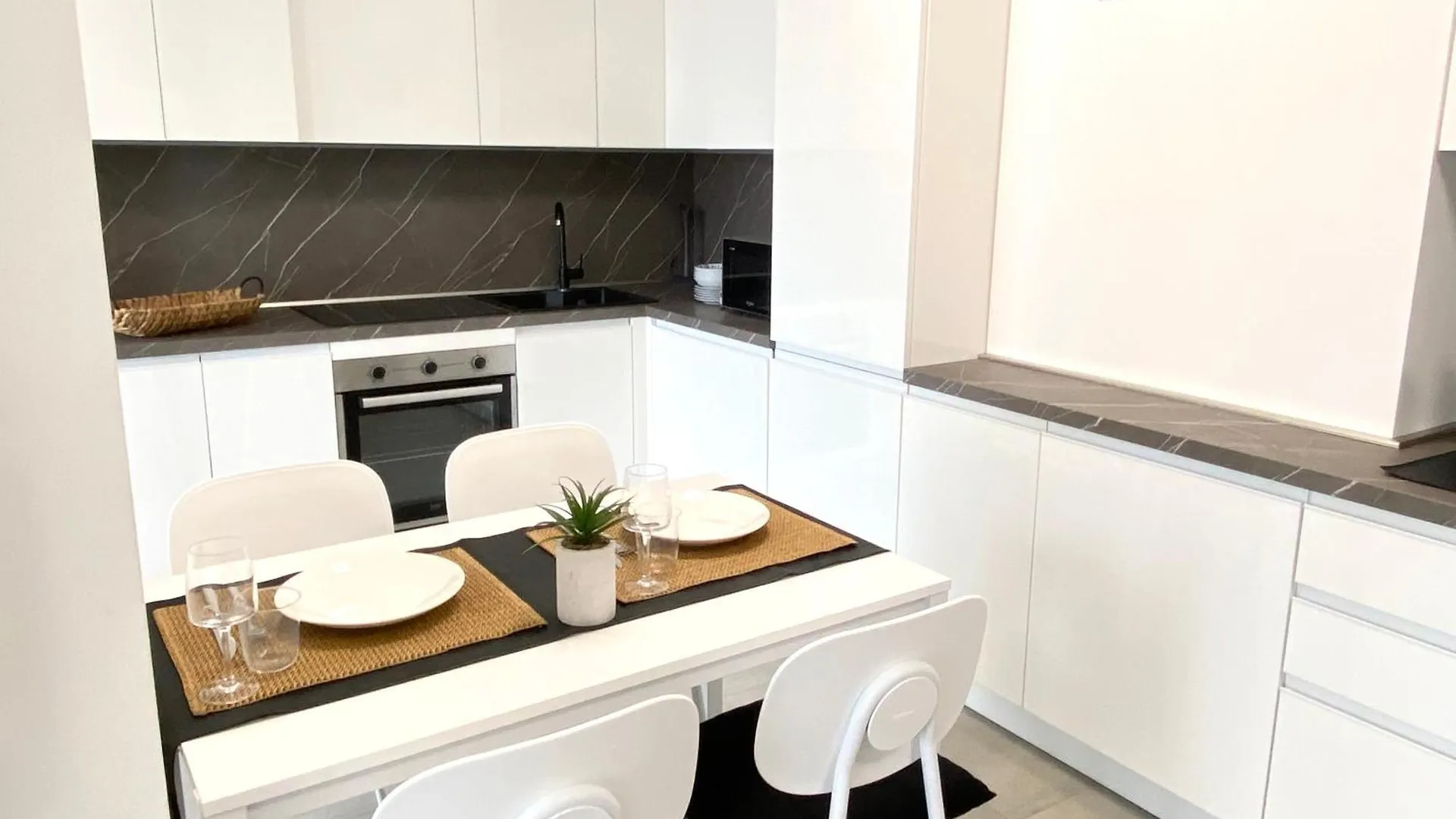 Tahiti Suite Frontemare - Jesolo - Solo Famiglie 0*, Lido di Jesolo Italy