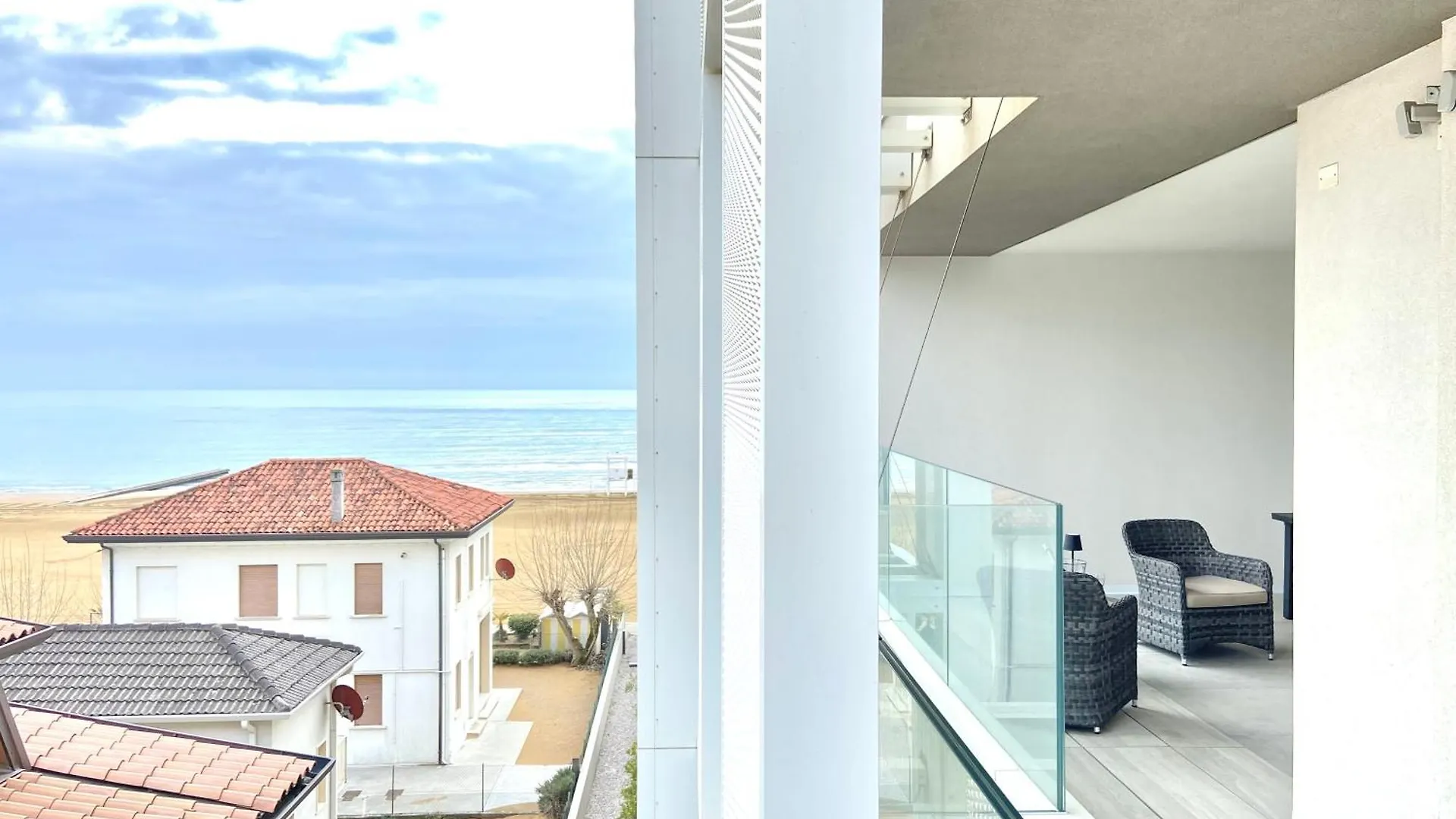 Tahiti Suite Frontemare - Jesolo - Solo Famiglie Apartment