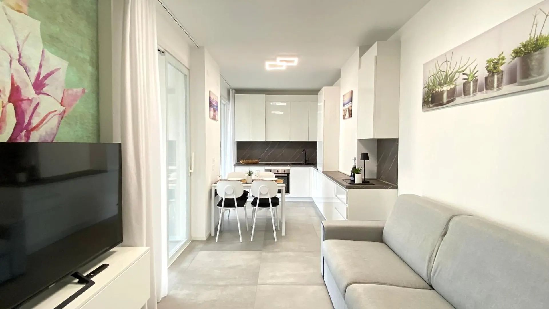Tahiti Suite Frontemare - Jesolo - Solo Famiglie 0*, Lido di Jesolo