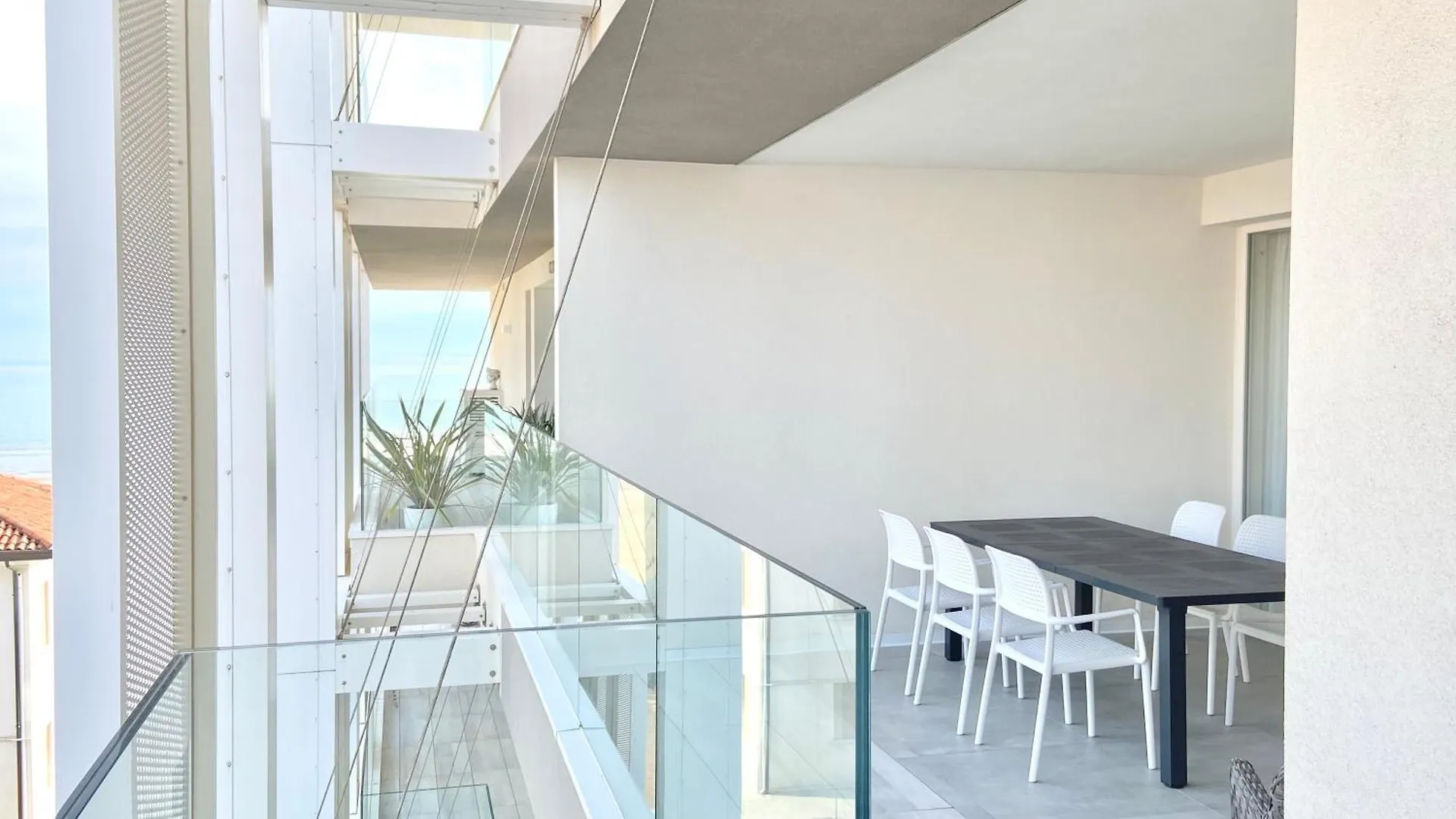 Tahiti Suite Frontemare - Jesolo - Solo Famiglie Appartamento